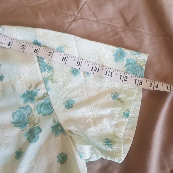 Newnoble Ruffle Floral Button Blouse Embroidered Rockabilly 50's 60's look - Picture 11 of 12